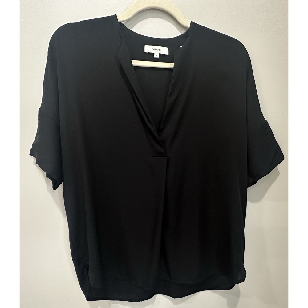Vince Silk Blend Blouse XS Black V Neck Short Sleeve Draped Relaxed Fit